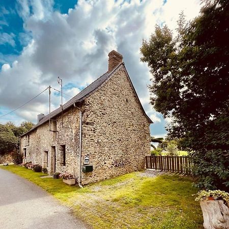 Hotel Le Boulay Guichen Exterior foto